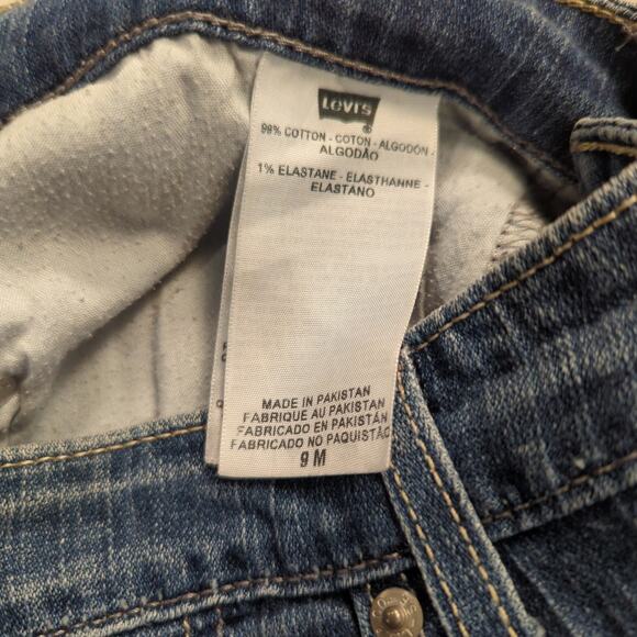 Levi's 518 Superlow Jeans, EUC, 9 - Picture 6 of 6